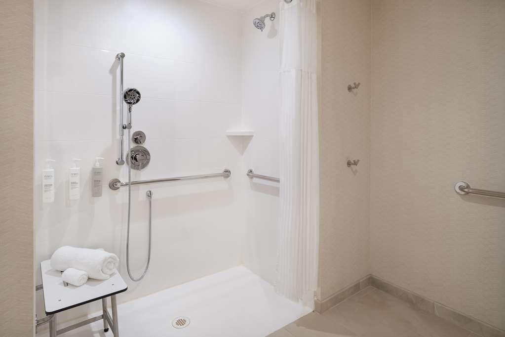 Hilton Garden Inn Visalia, Ca Room photo