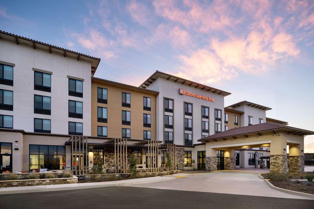 Hilton Garden Inn Visalia, Ca Exterior photo